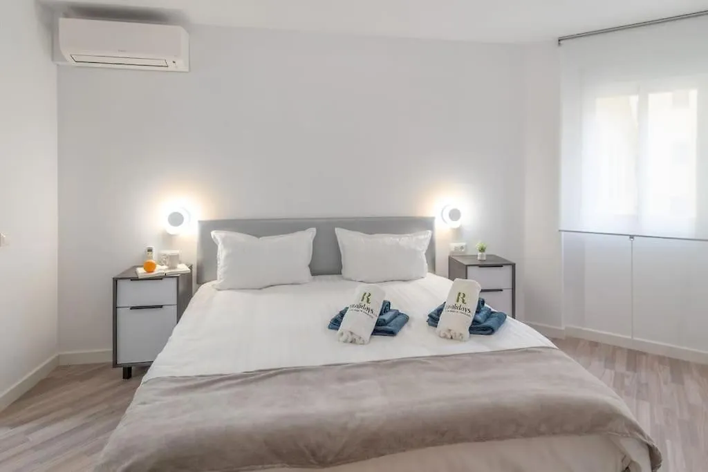 Apartment Near The City Centre + Free Parking مالقة إسبانيا